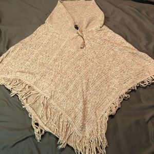 Karen Scott poncho